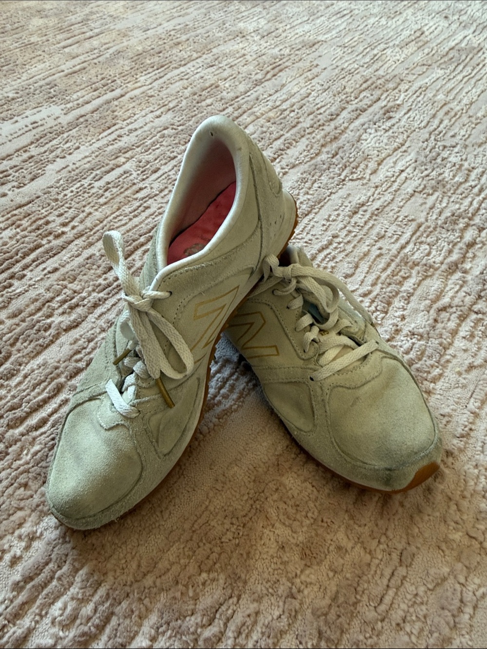 New Balance Women's Suede Lace-Up Sneakers in Light Tan Size 8.5
